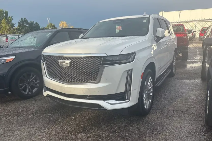 2023 Cadillac Escalade Premium Luxury photo 1