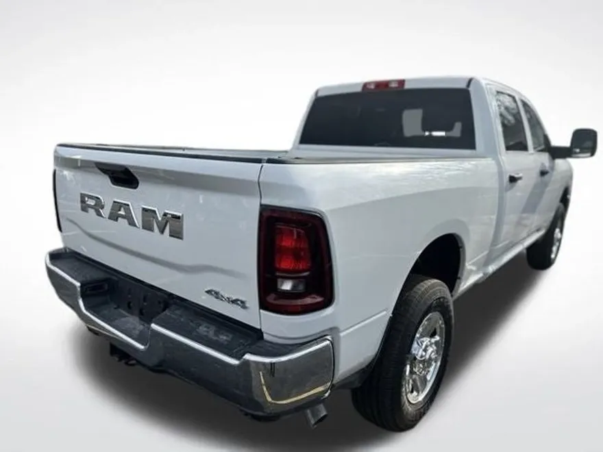 2025 Ram 3500 Tradesman photo 10