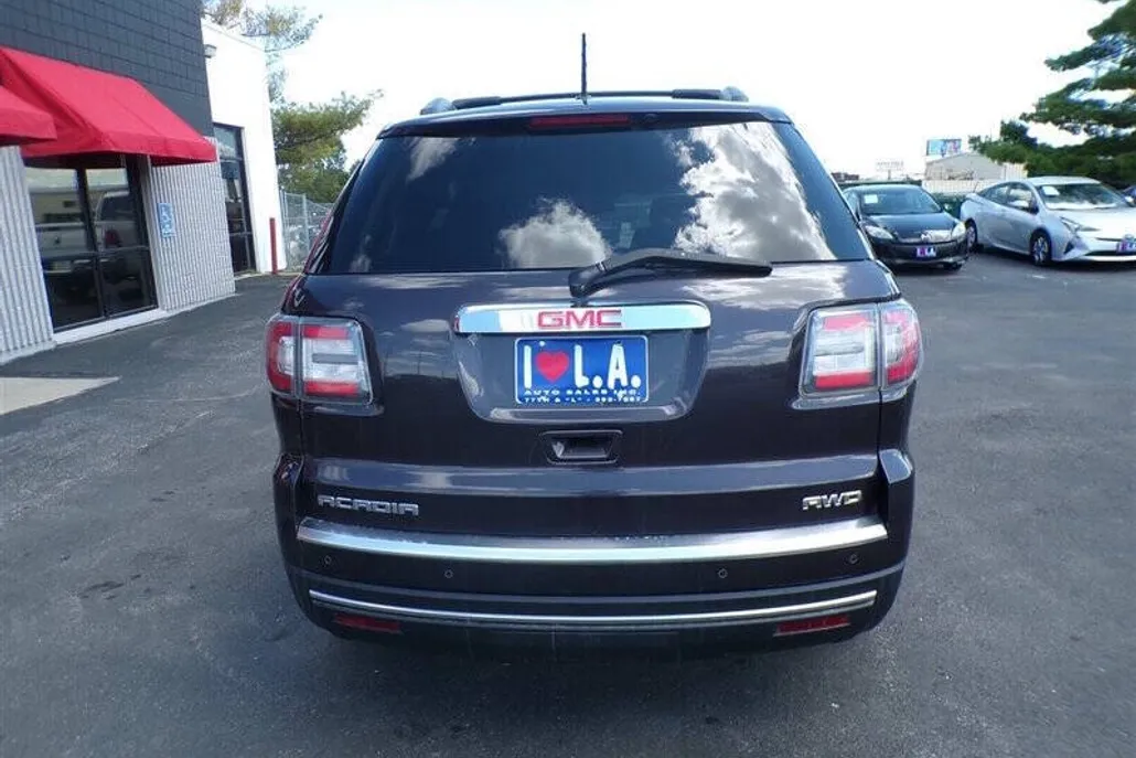 2016 Gmc Acadia SLT photo 1