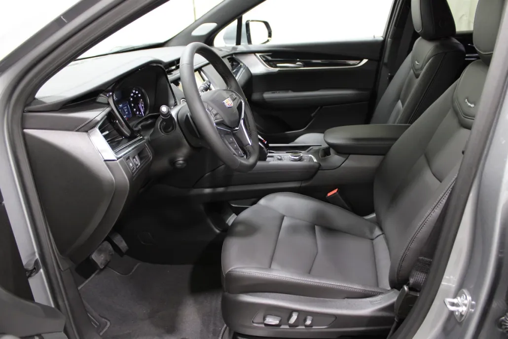 2025 Cadillac XT5 Premium Luxury photo 1