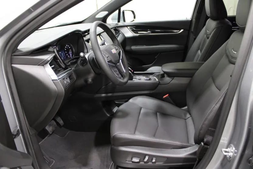 2025 Cadillac XT5 Premium Luxury photo 1