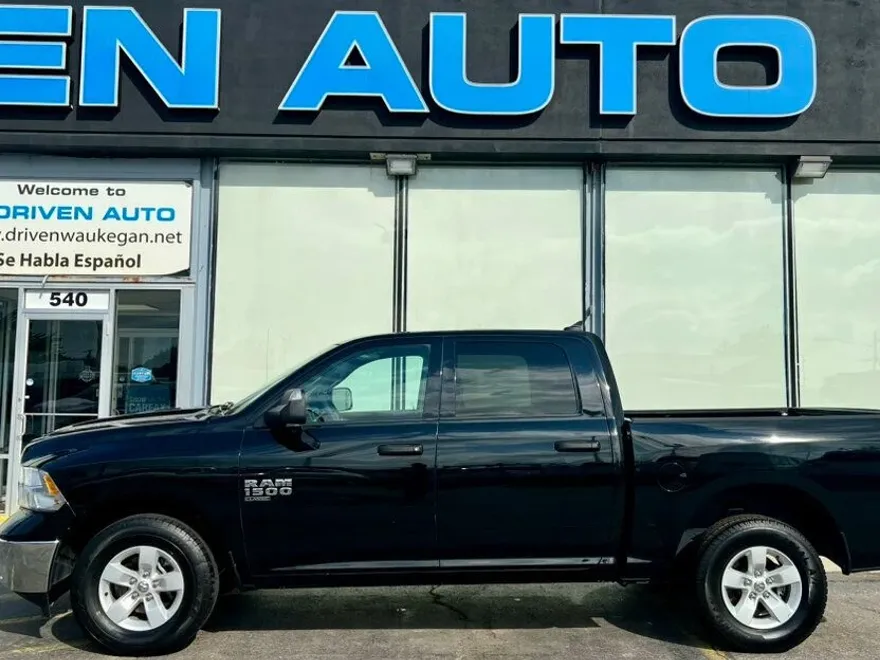 2023 Ram 1500 Classic SLT photo 1