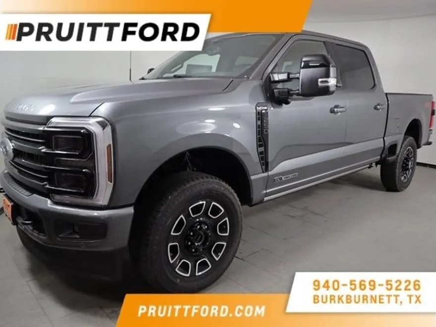 2025 Ford F-250 Platinum photo 1