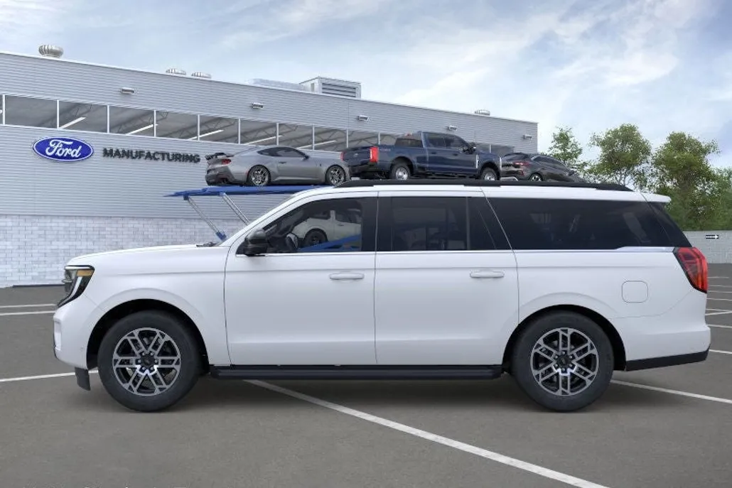 2025 Ford Expedition MAX photo 1