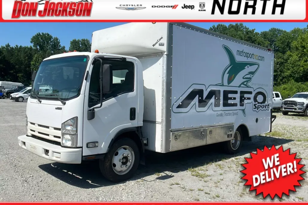 2012 Isuzu NPR photo 1
