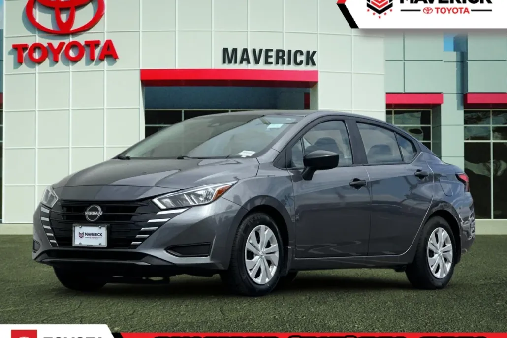 2024 Nissan Versa 1.6 S photo 1