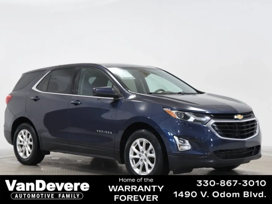 2018 Chevrolet Equinox LT photo 1