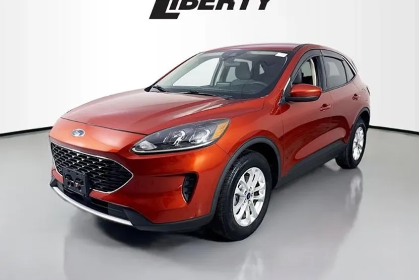 2020 Ford Escape SE photo 1