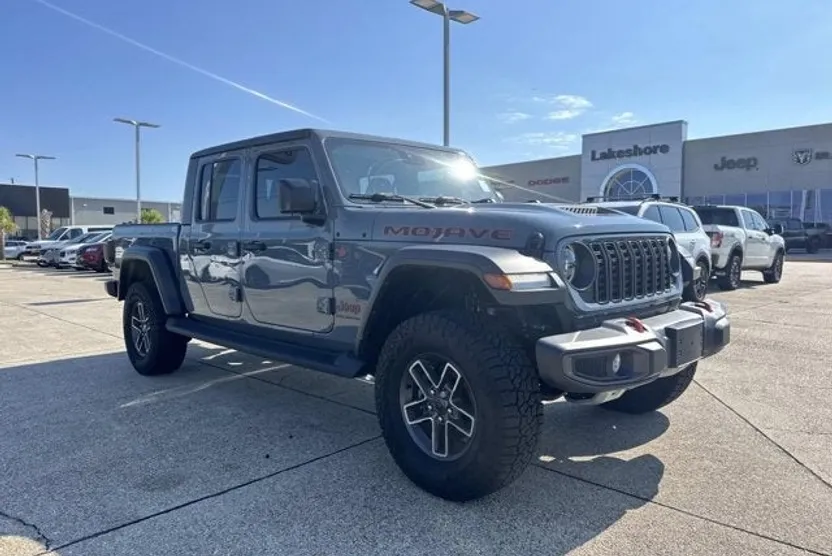 2024 Jeep Gladiator Mojave photo 1