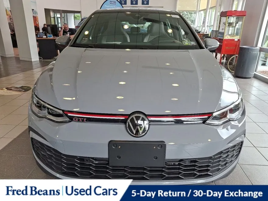 2024 Volkswagen Golf GTI Autobahn photo 1