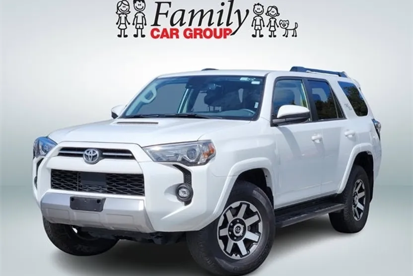 2024 Toyota 4Runner TRD Off-Road photo 1
