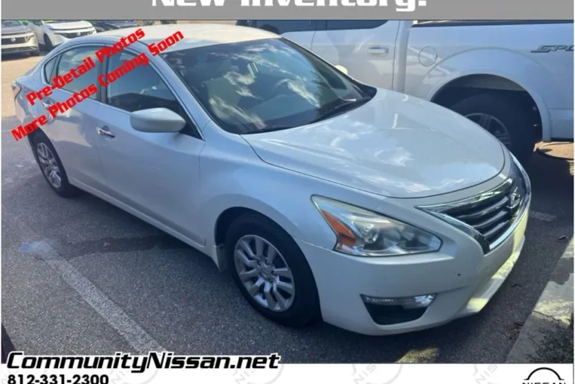 2015 Nissan Altima 2.5 S photo 1