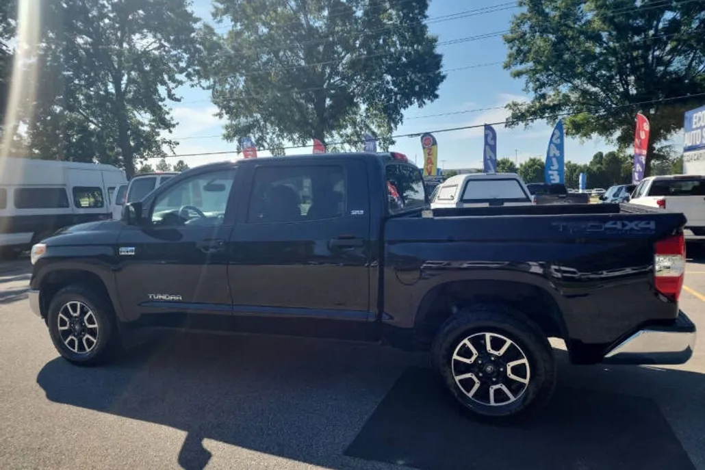2016 Toyota Tundra SR5 TRD Pro photo 1