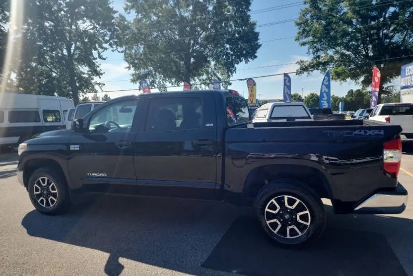 2016 Toyota Tundra SR5 TRD Pro photo 1