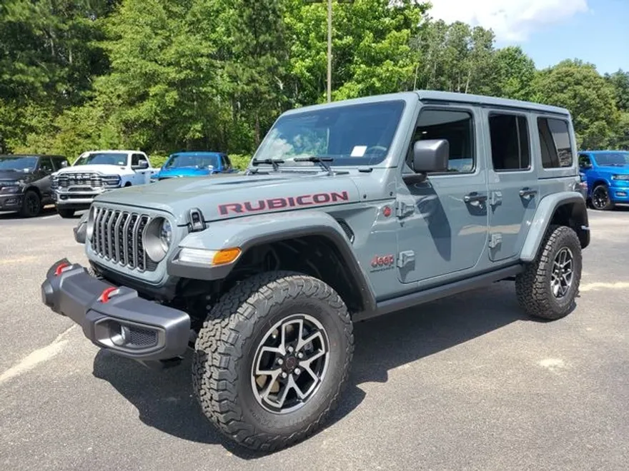 2025 Jeep Wrangler Rubicon photo 1
