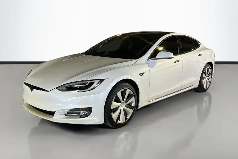 2021 Tesla Model S Long Range AWD photo 1