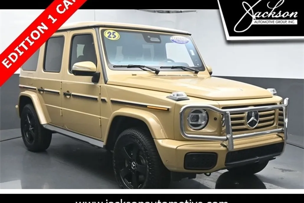 2025 Mercedes Benz G 550 photo 1