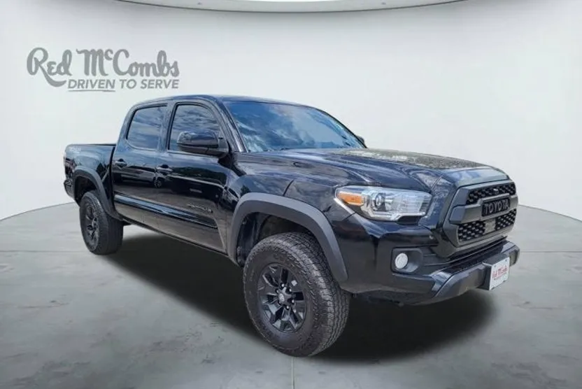 2023 Toyota Tacoma 4x4 TRD photo 1