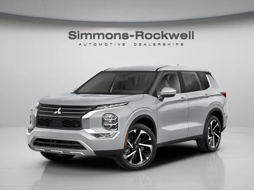 2024 Mitsubishi Outlander SE photo 1