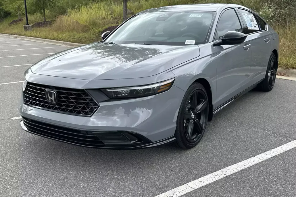 2025 Honda Accord Hybrid Sport-L photo 1