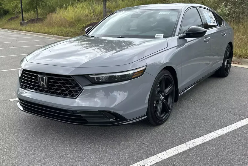2025 Honda Accord Hybrid Sport-L photo 1