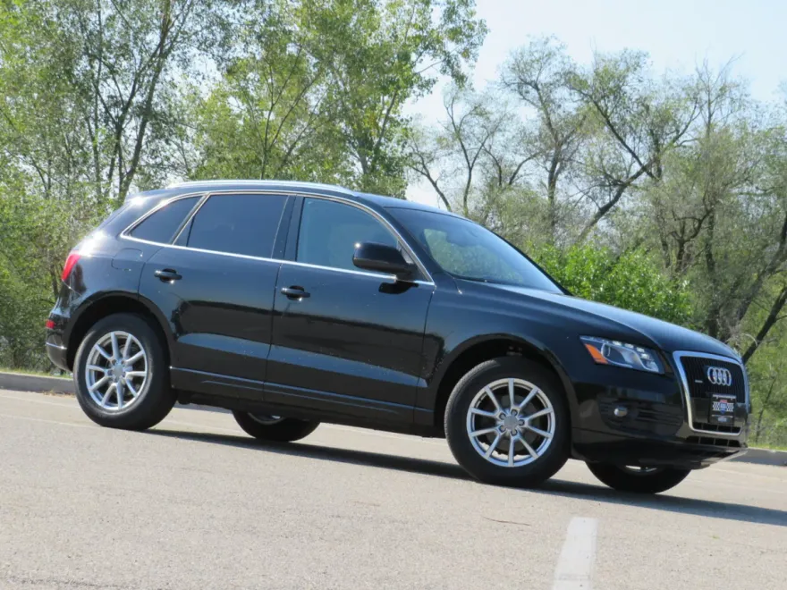 2010 Audi Q5 3.2 Premium photo 1