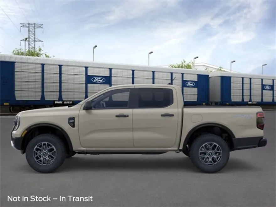 2025 Ford Ranger XLT photo 1