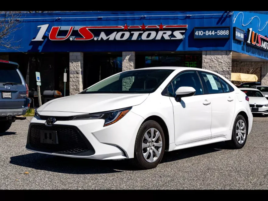 2022 Toyota Corolla LE photo 1