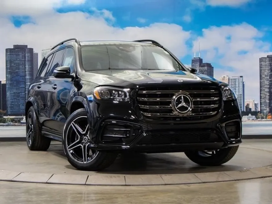 2025 Mercedes Benz GLS 450 4MATIC photo 1