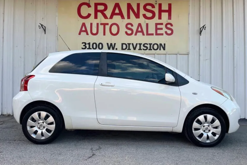 2007 Toyota Yaris Base photo 1