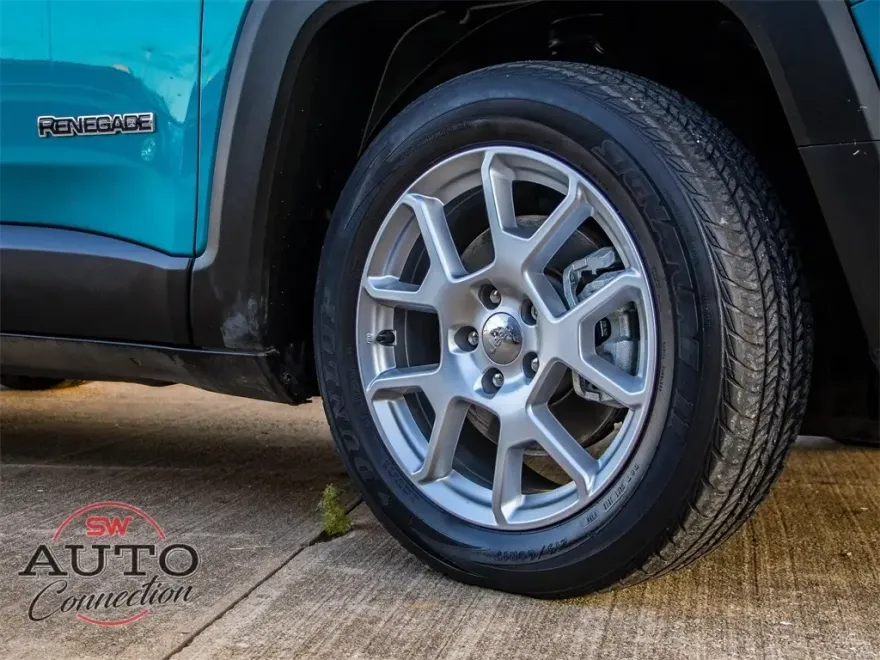 2021 Jeep Renegade Latitude photo 1