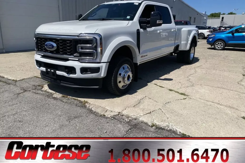 2025 Ford F-450 Platinum photo 1