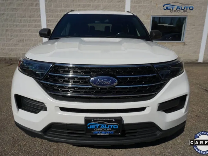 2020 Ford Explorer XLT photo 1