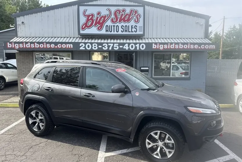 2018 Jeep Cherokee Trailhawk photo 1