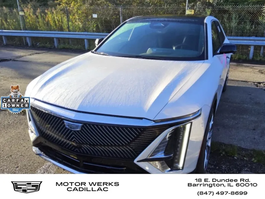 2024 Cadillac Lyriq Luxury photo 1