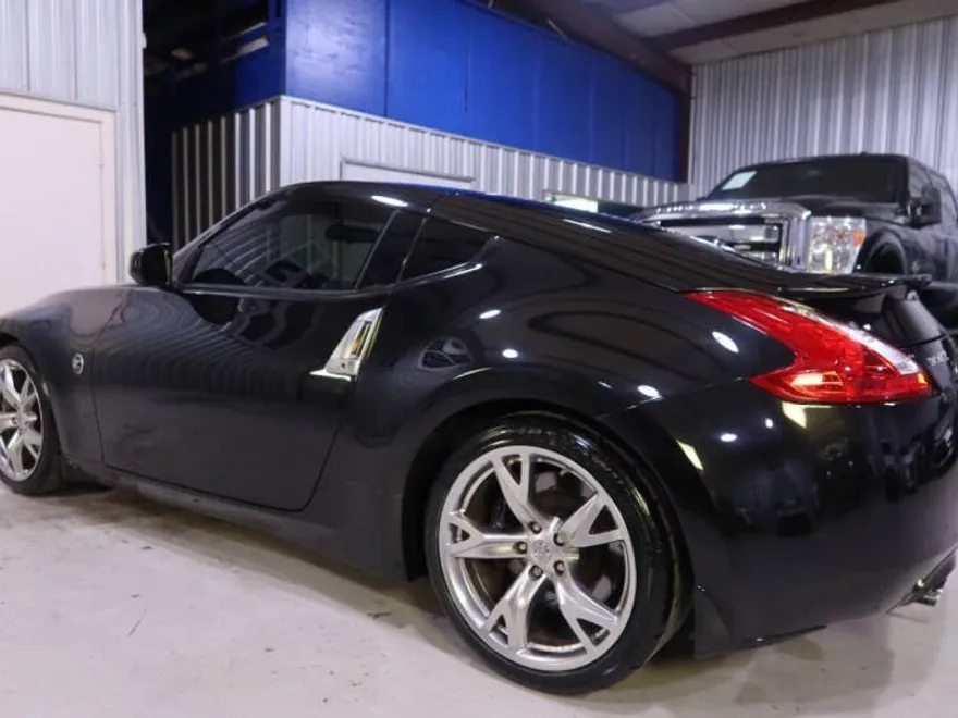 2012 Nissan 370Z Base photo 1