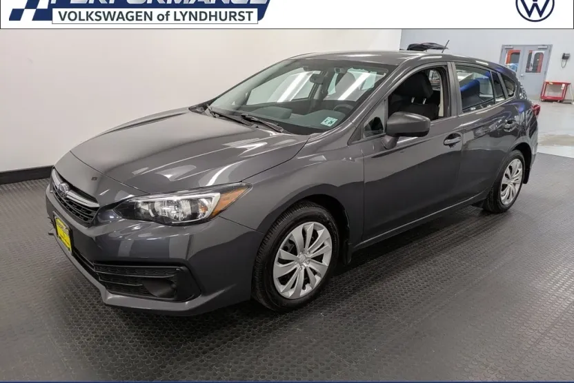 2021 Subaru Impreza Base photo 1