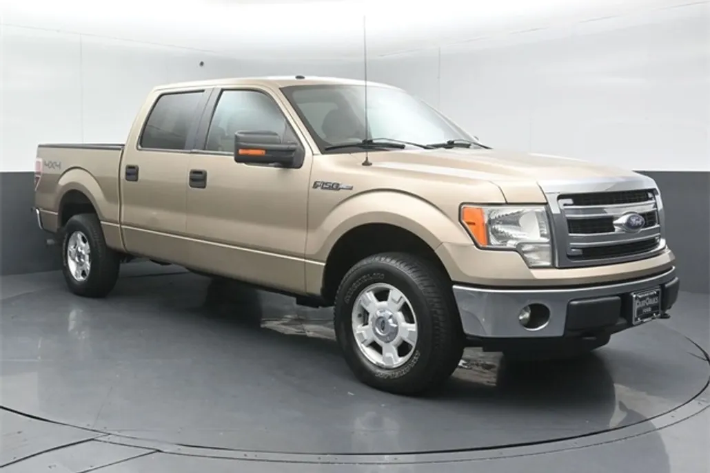 2014 Ford F-150 XLT photo 1