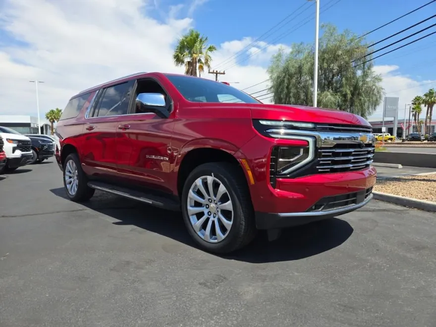 2025 Chevrolet Suburban Premier photo 1