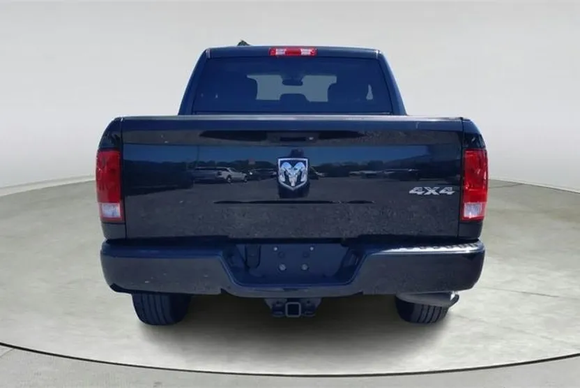 2018 Ram 1500 Express photo 1