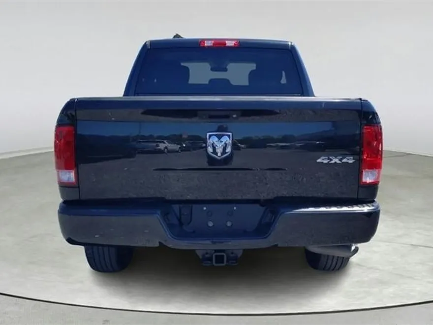 2018 Ram 1500 Express photo 1