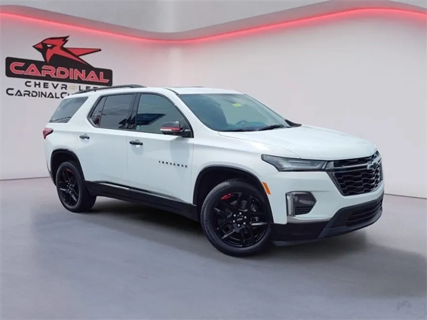 2023 Chevrolet Traverse Premier photo 1