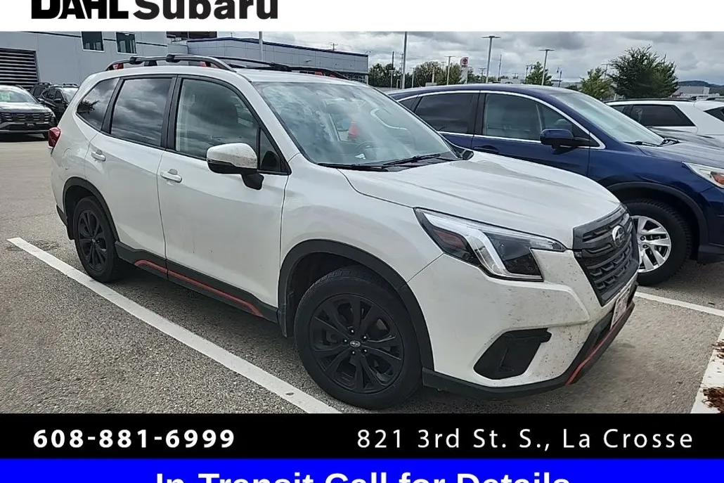 2023 Subaru Forester Sport photo 1