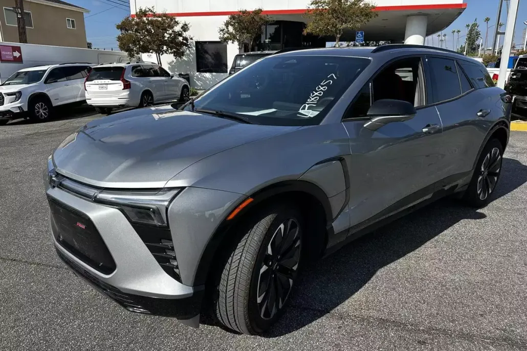 2024 Chevrolet Blazer EV RS photo 1