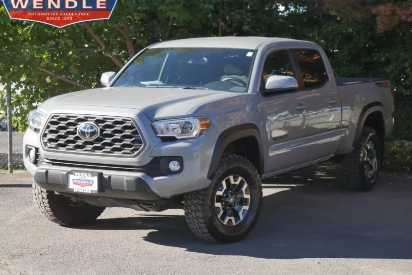 2021 Toyota Tacoma TRD photo 1