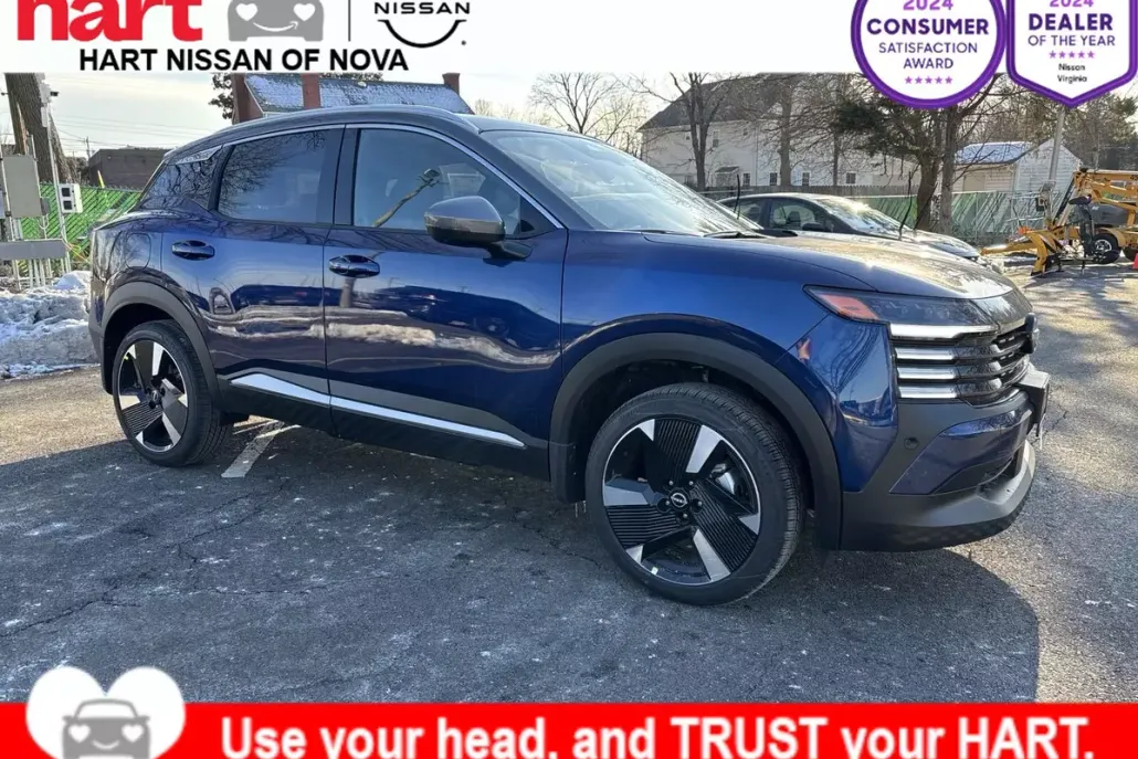 2025 Nissan Kicks SR photo 1