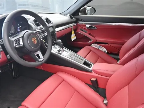 2025 Porsche Cayman S photo 4