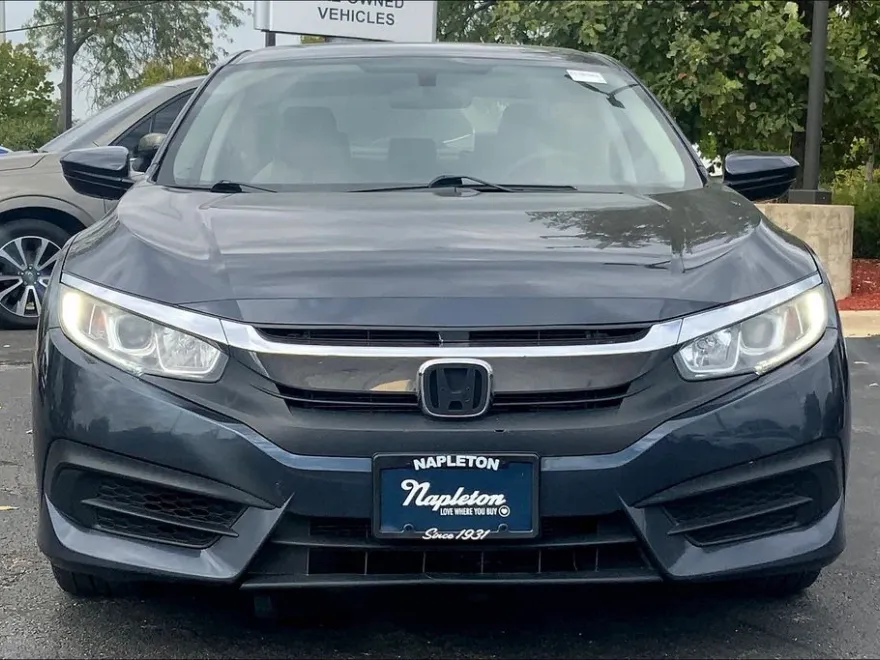2017 Honda Civic LX photo 1