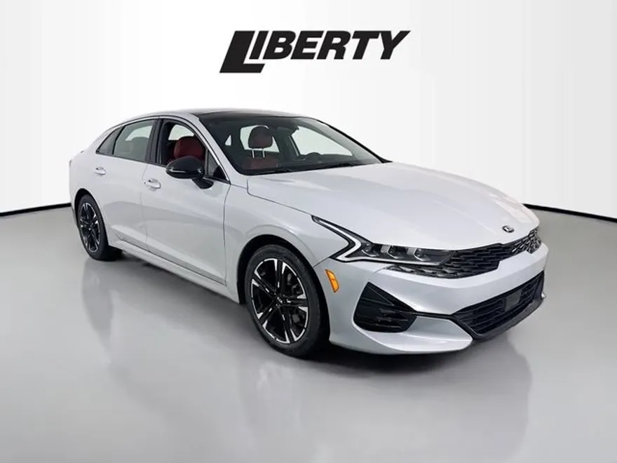 2021 Kia K5 GT-Line photo 1