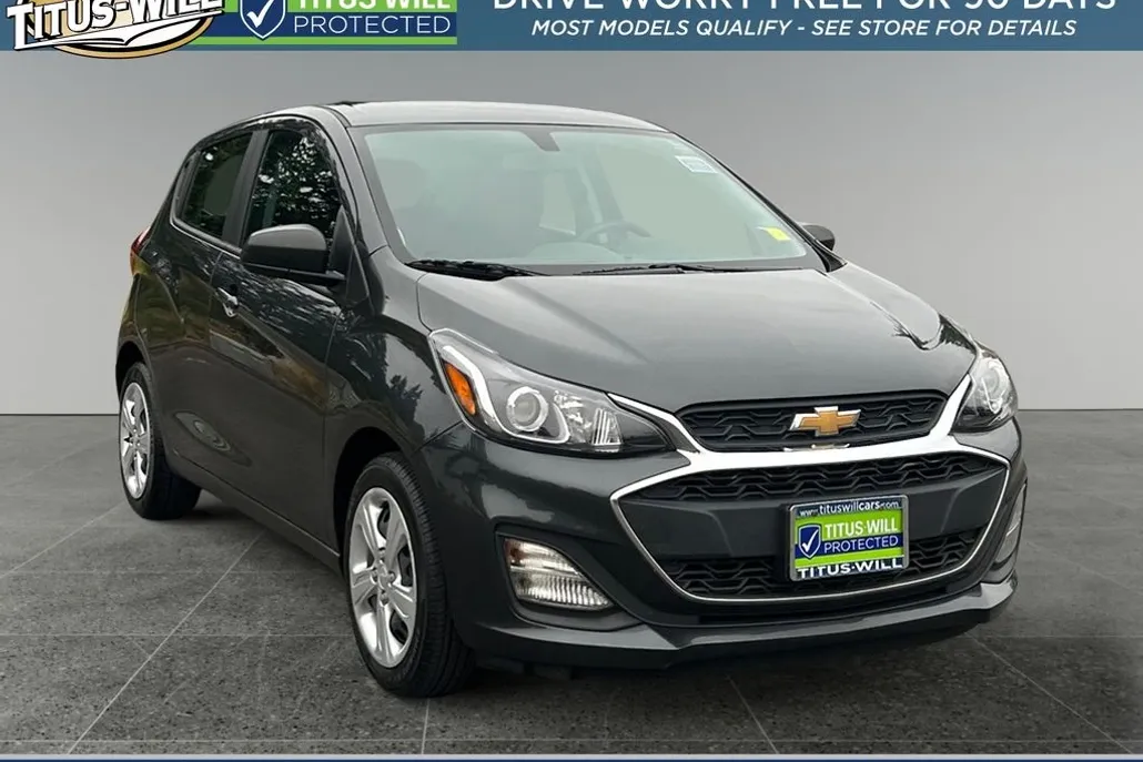 2022 Chevrolet Spark LS photo 1